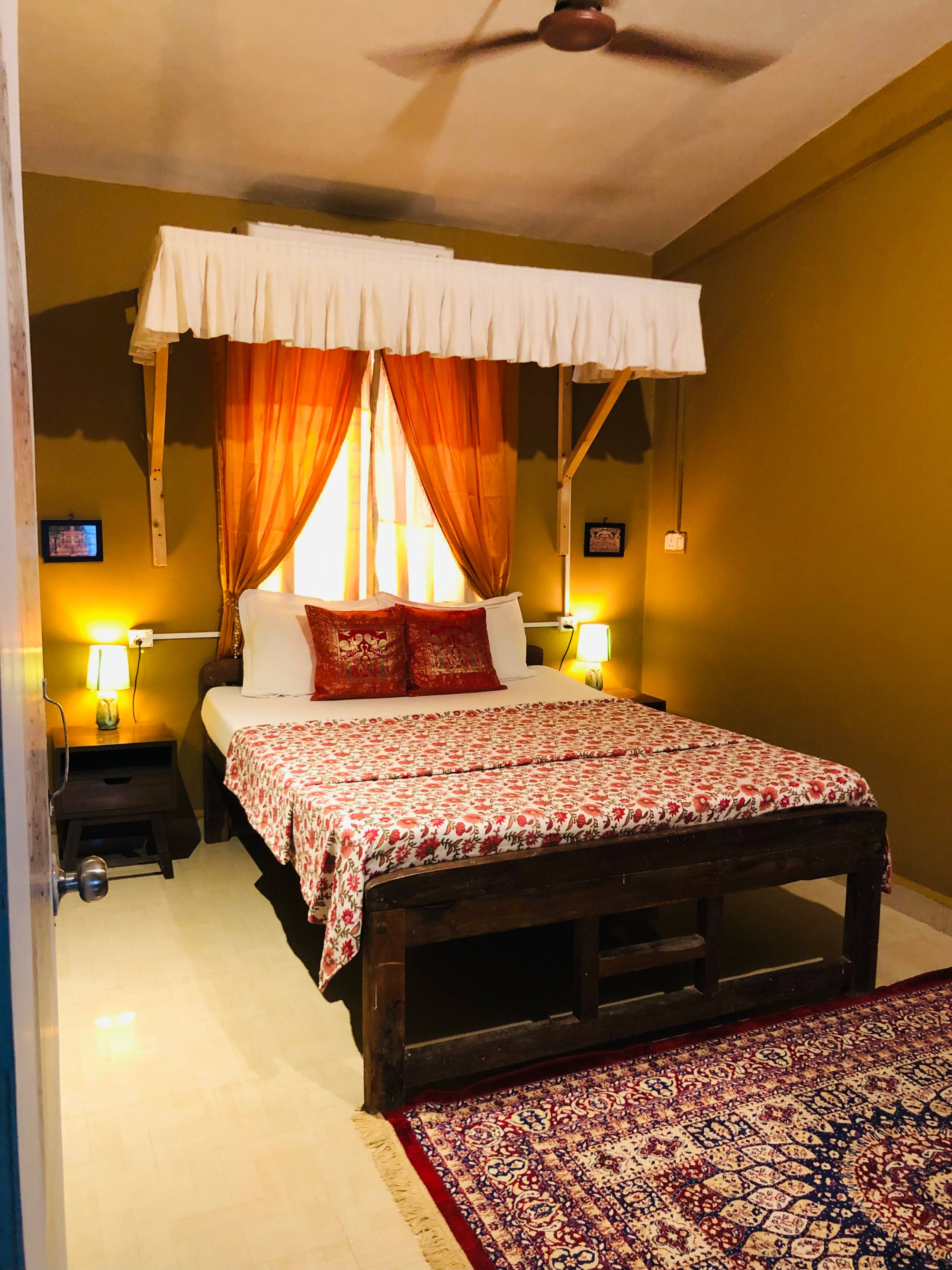 Heritage Heaven : 1BHK with Royal Vibes & Balcony 7