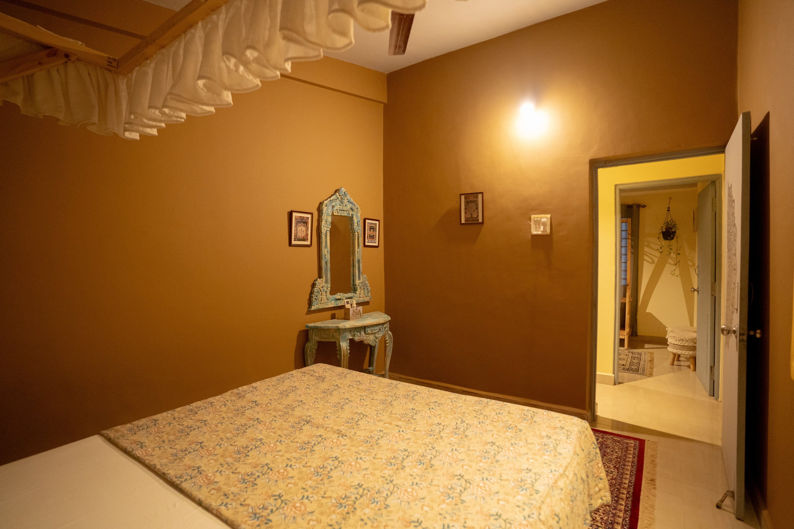 Heritage Heaven : 1BHK with Royal Vibes & Balcony 31