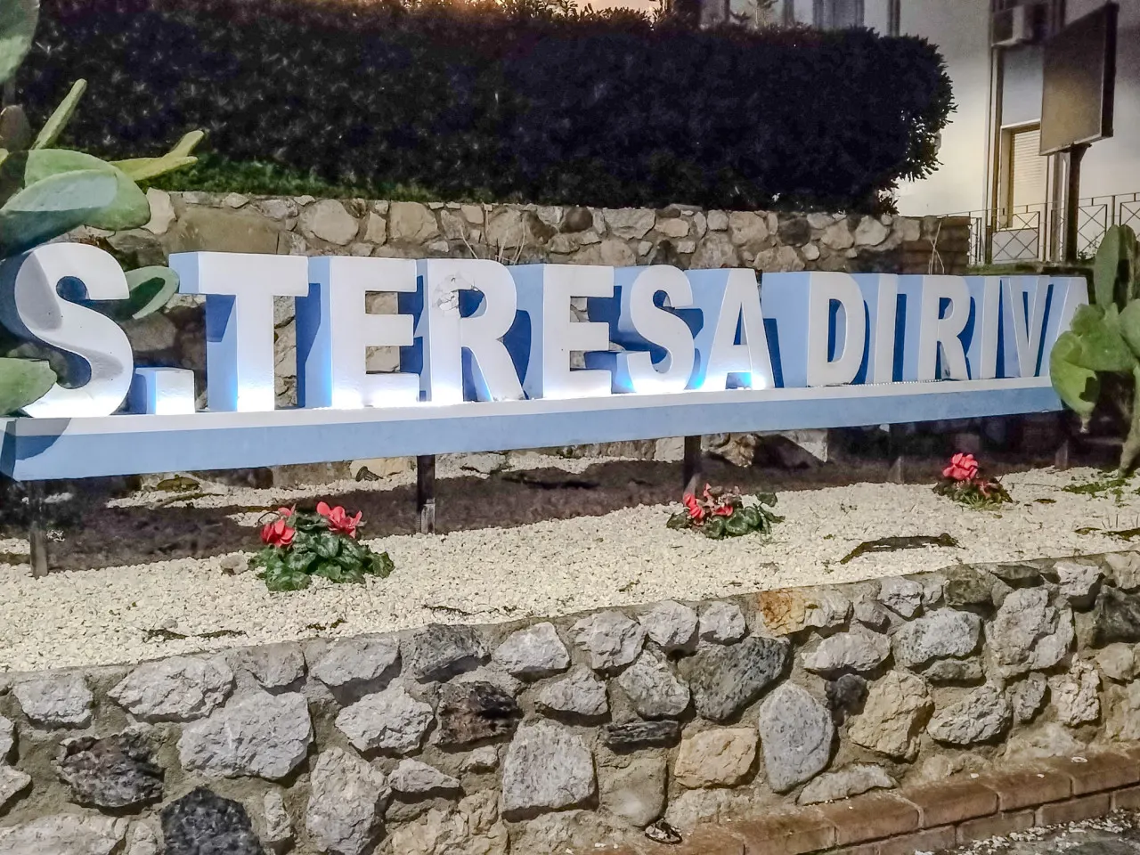 CasaBlanc - Camera Tripla Donna Seba 14