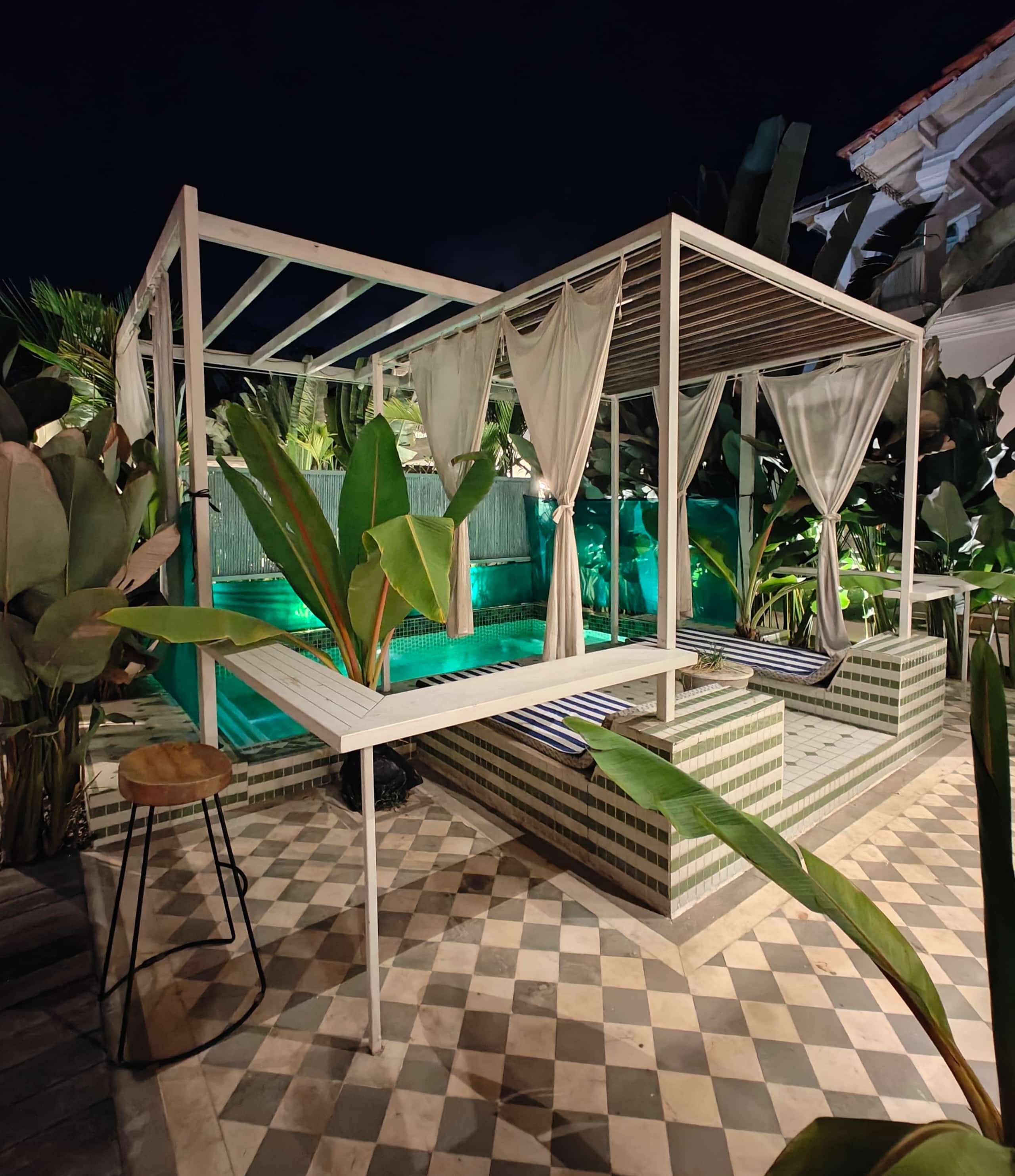 1 BHK Private Pool Villa in Siolim | Superhost 8