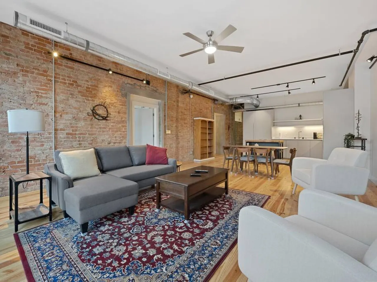Findlay Suites -Explore OTR with an Outdoor Deck! 16