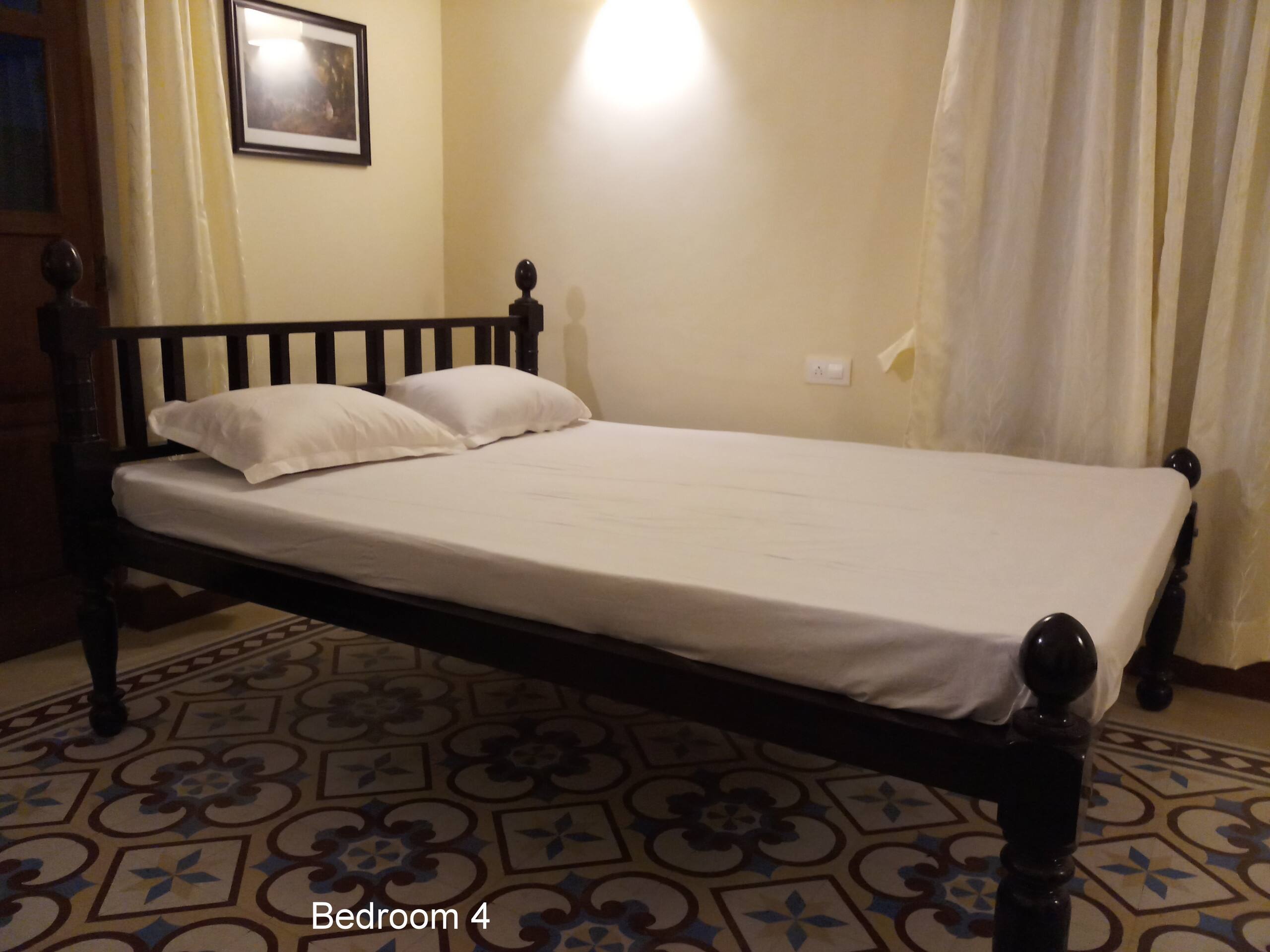 5 BHK Goan Beach Villa, 400 meters from the beach 20