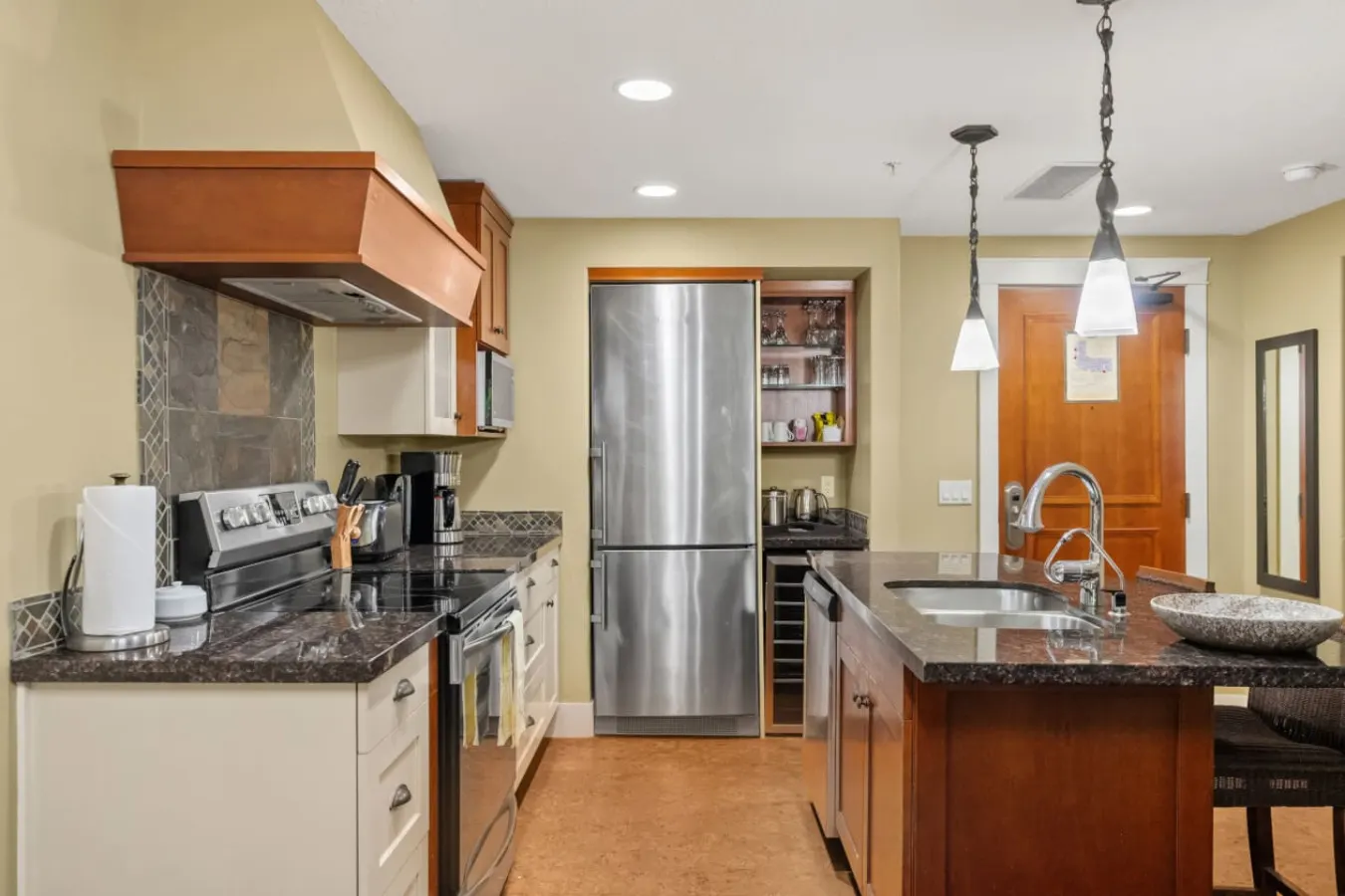 Modern Condo Retreat 2BR+Sofa Bed Patio & Trails 9