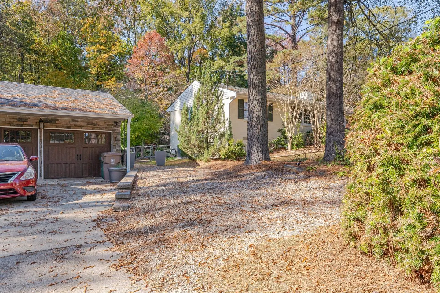 Warren Studio @ Greenwood Forest 13