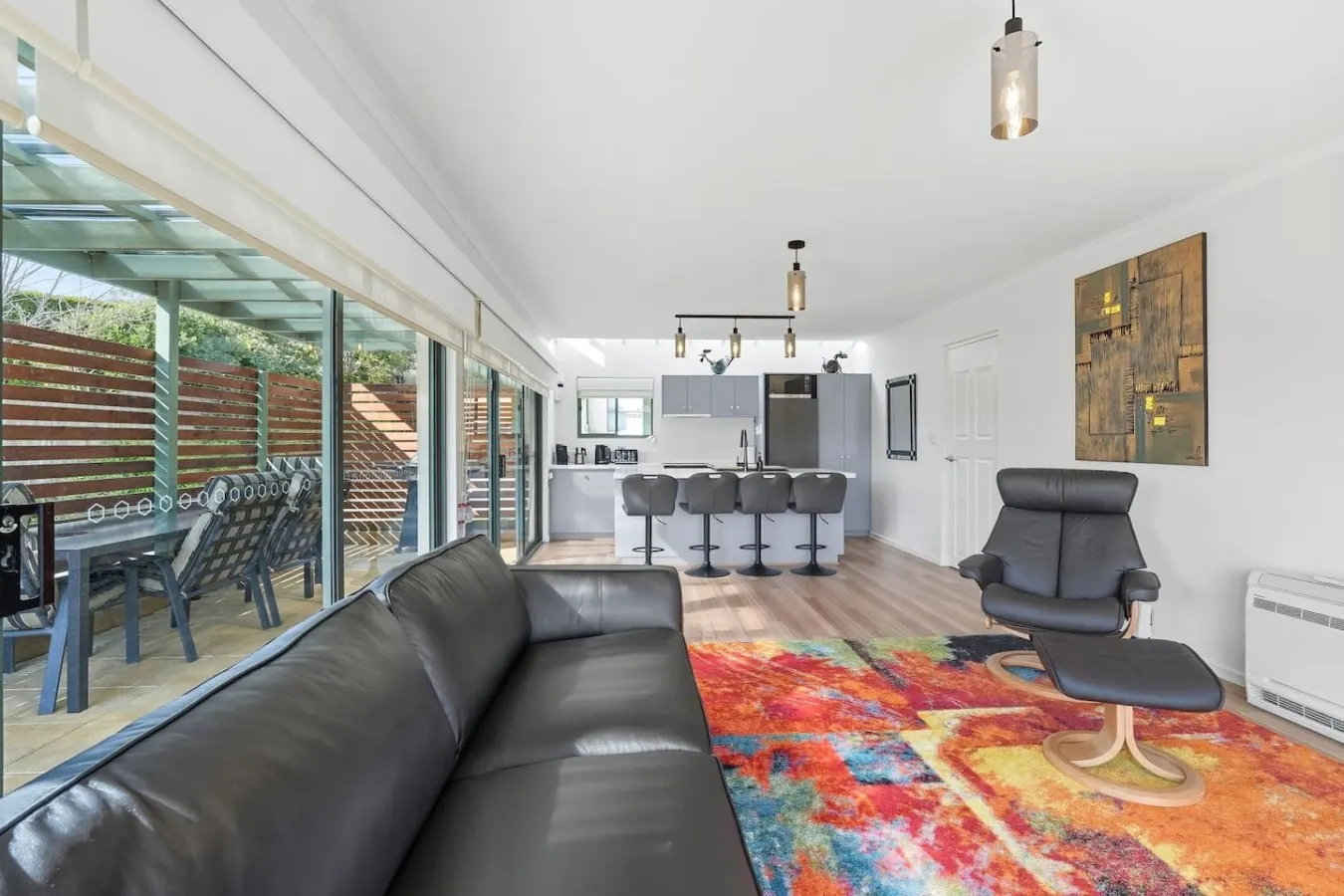 Lindisfarne Townhouse, Hot Tub & River Views 14