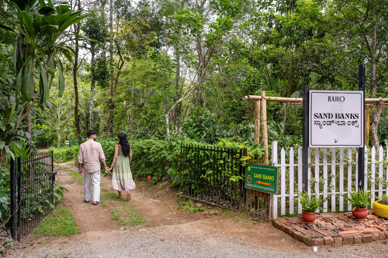 Timber Cottage by Raho Stream View Estate Escape 6