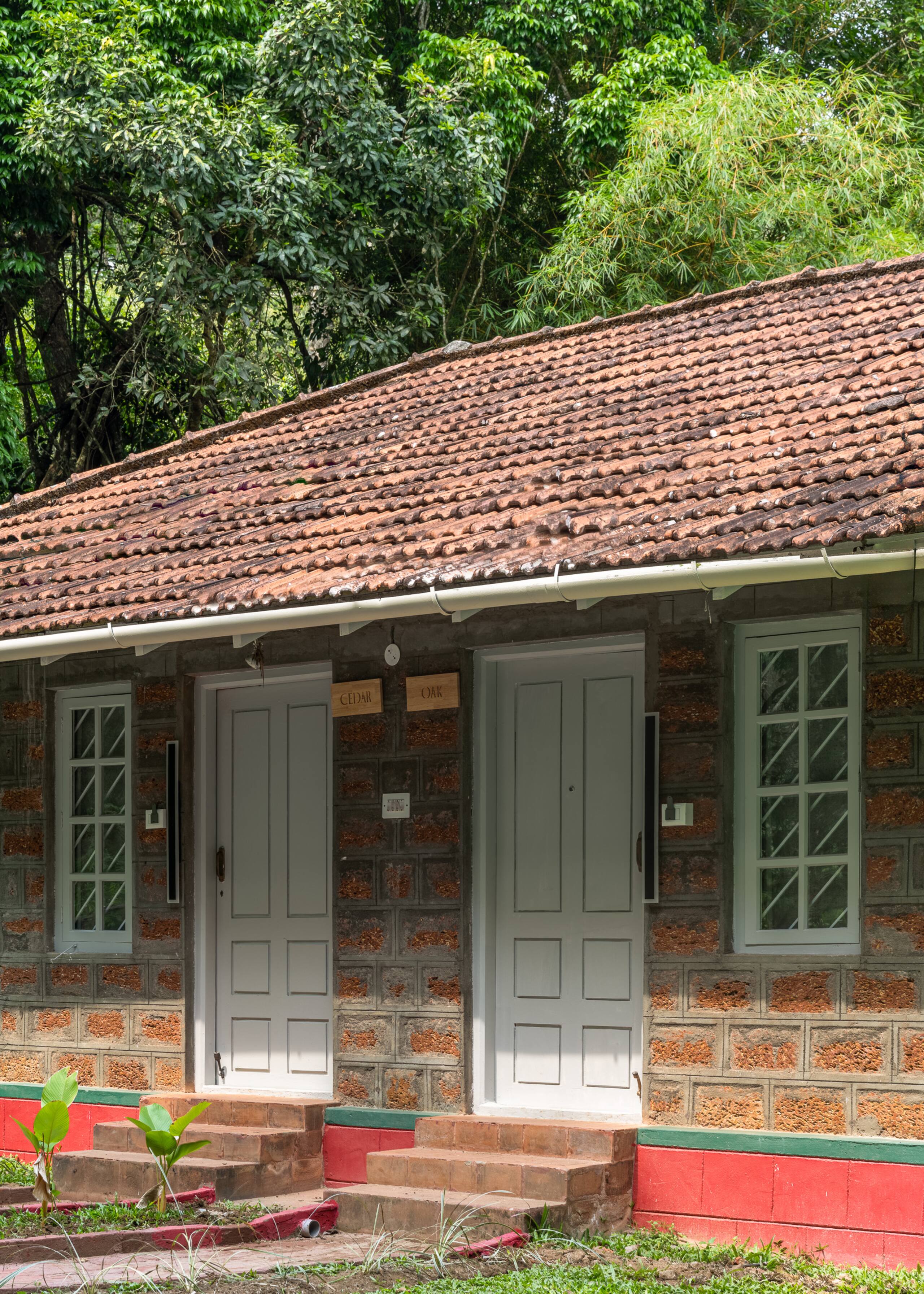 Timber Cottage by Raho Stream View Estate Escape 15