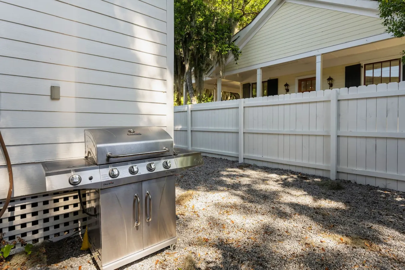 Luxe Designer Home Steps from Beaufort Waterfront 16