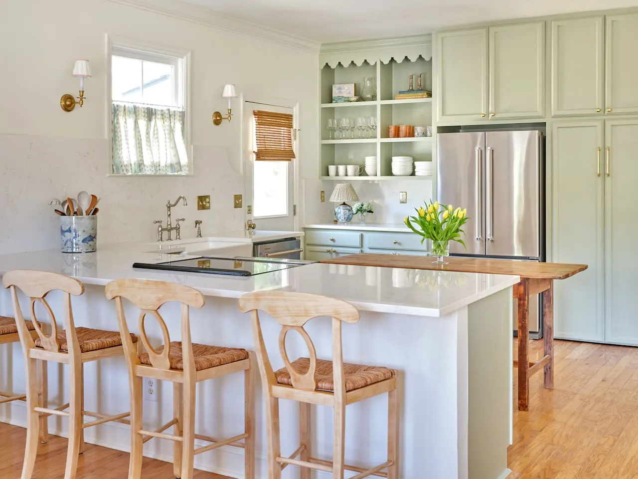 Luxe Designer Home Steps from Beaufort Waterfront — photo 5