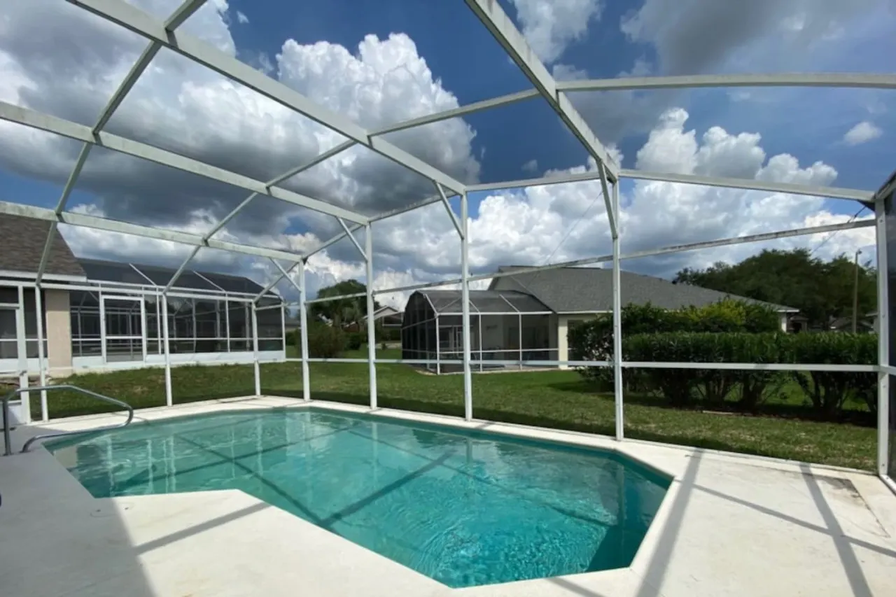 Charming 3-Bedroom Villa with Private Pool in Southern Dunes Golf & Country Club 12