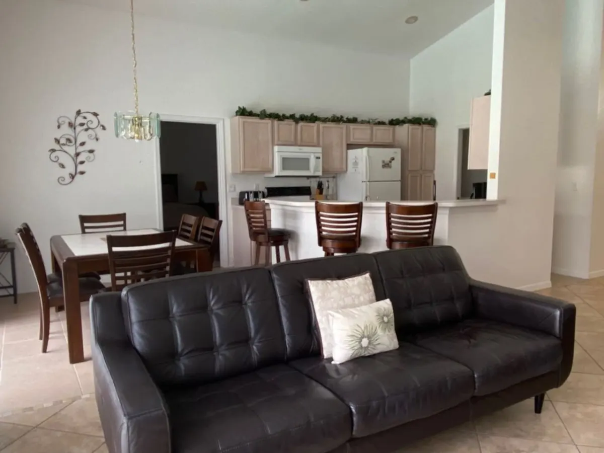 Charming 3-Bedroom Villa with Private Pool in Southern Dunes Golf & Country Club 6