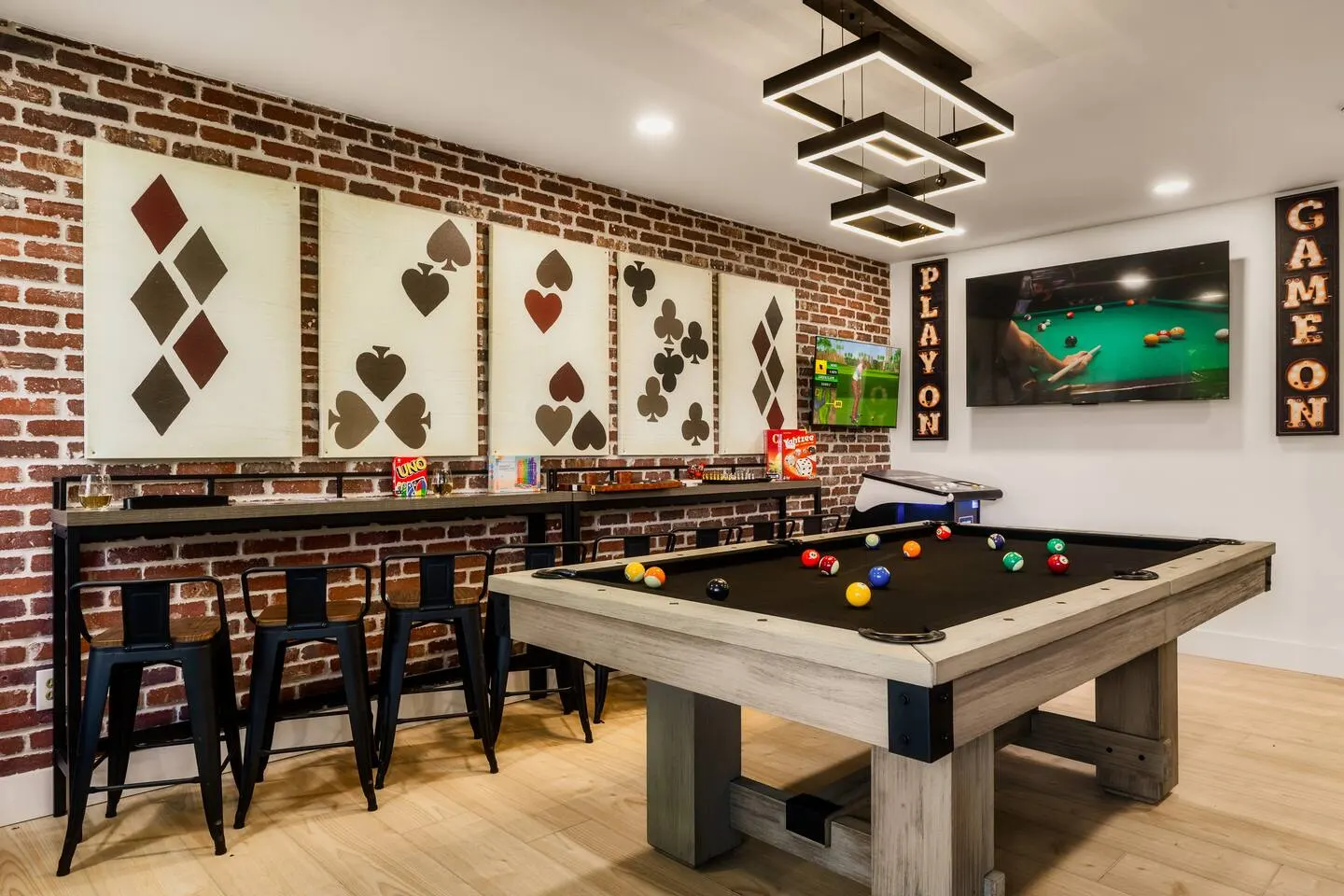 Picturesque Fall View, Swim Spa, Gameroom, Firepit 5
