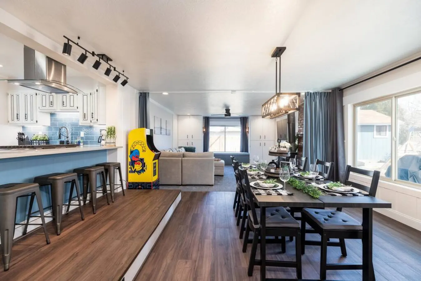 Furnished 3BR Near Downtown & SLC Airport | Fiber WiFi, Garage + Backyard