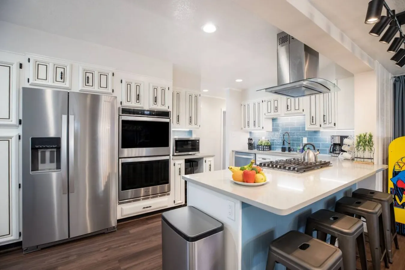 Furnished 3BR Near Downtown & SLC Airport Fiber WiFi, Garage + Backyard 13