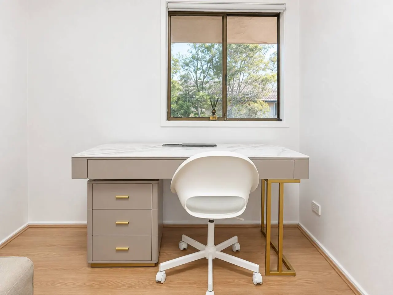 Quiet Marsfield 3BR + Study House with Garage 6