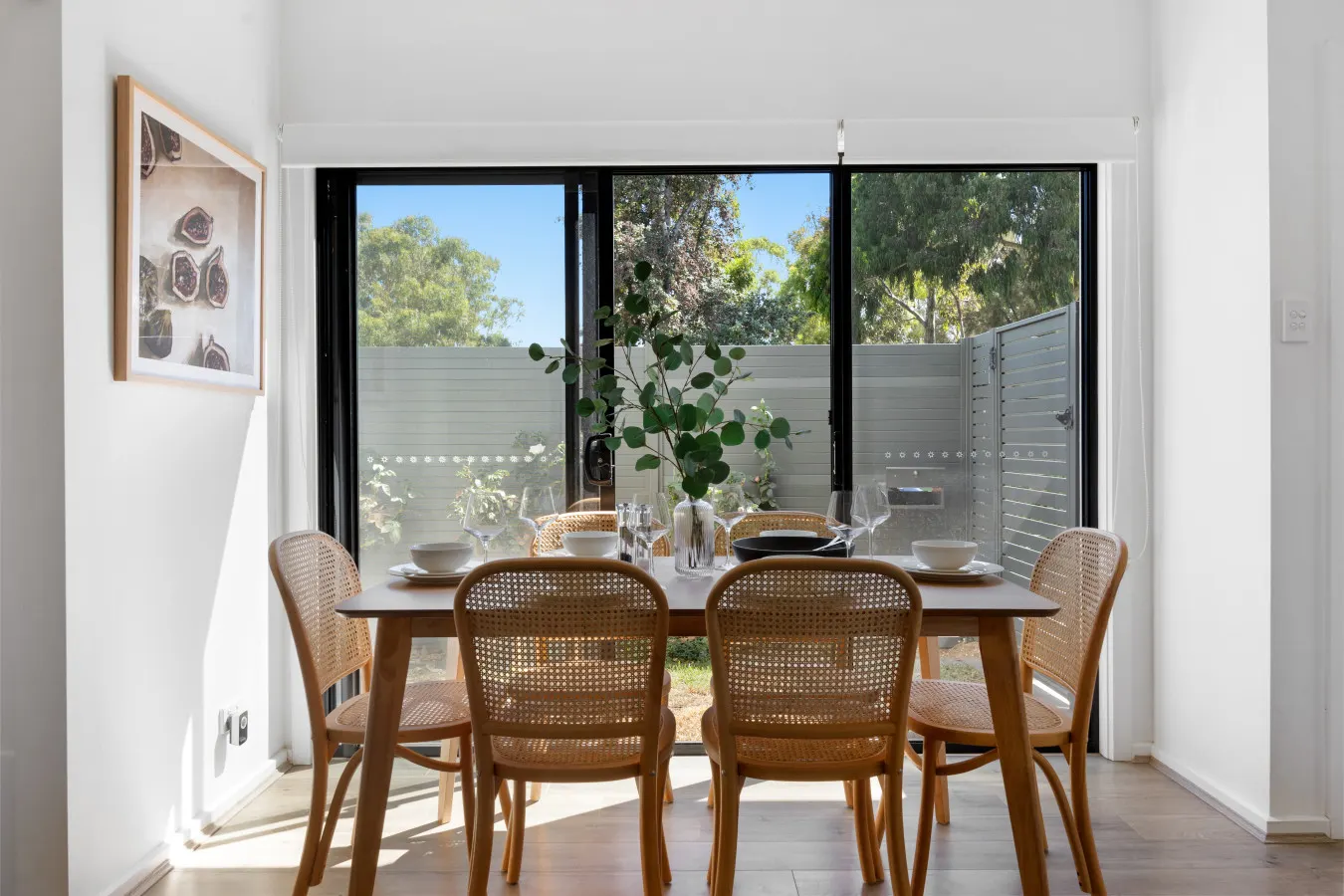 The Oak Grove—Stylish Retreat between Beach & CBD — photo 2