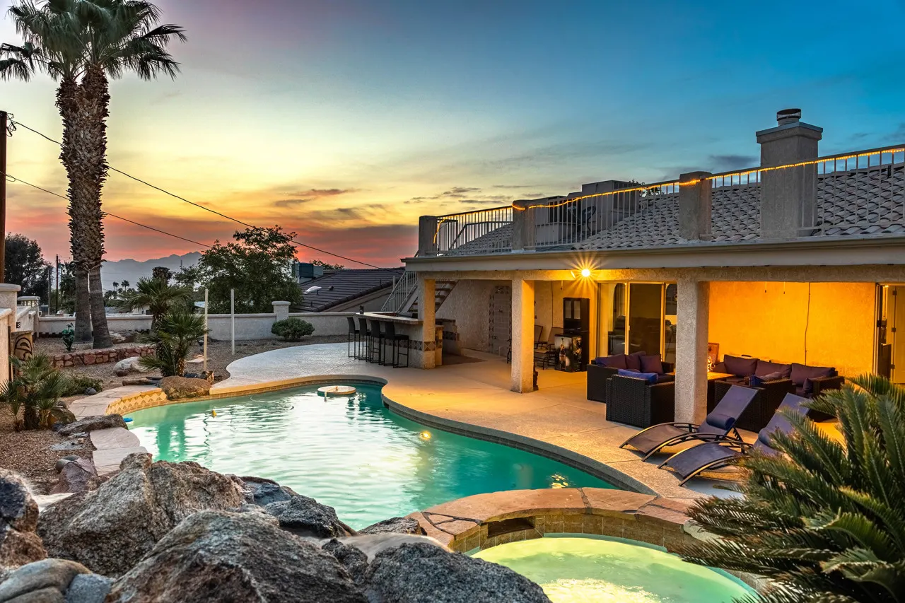 Havasu Alibi - Pool, Spa, Firepit, VIEWS!