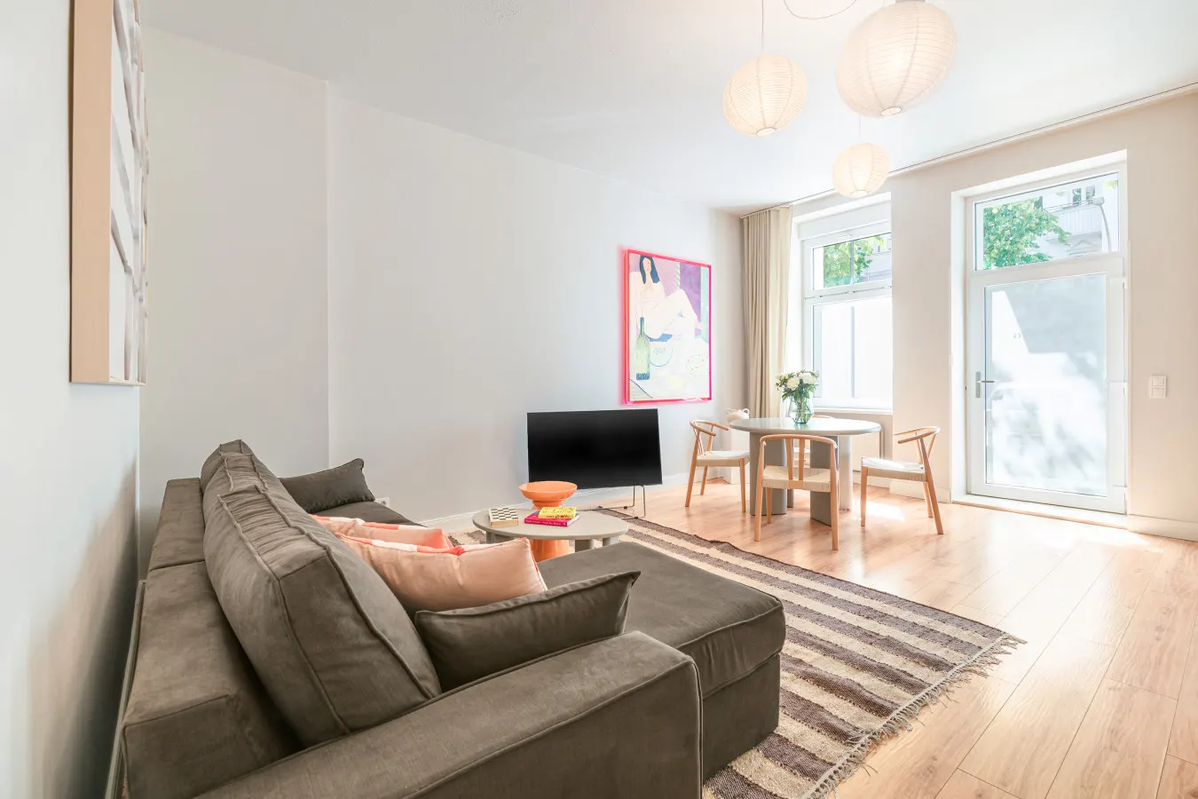 One-Bedroom Apartment in Friedrichshain (LUME Two) — photo 3