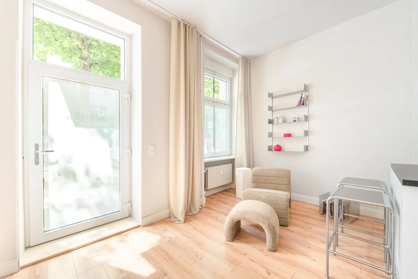 One-Bedroom Apartment in Friedrichshain (LUME Two) 6