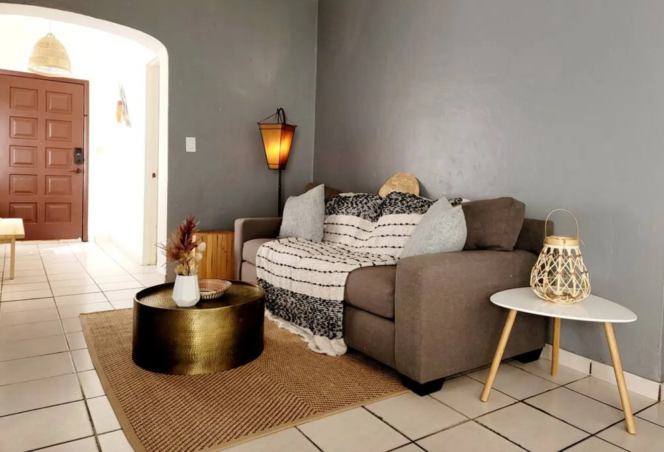3BR Little Havana Walk to Calle Ocho Parking 20