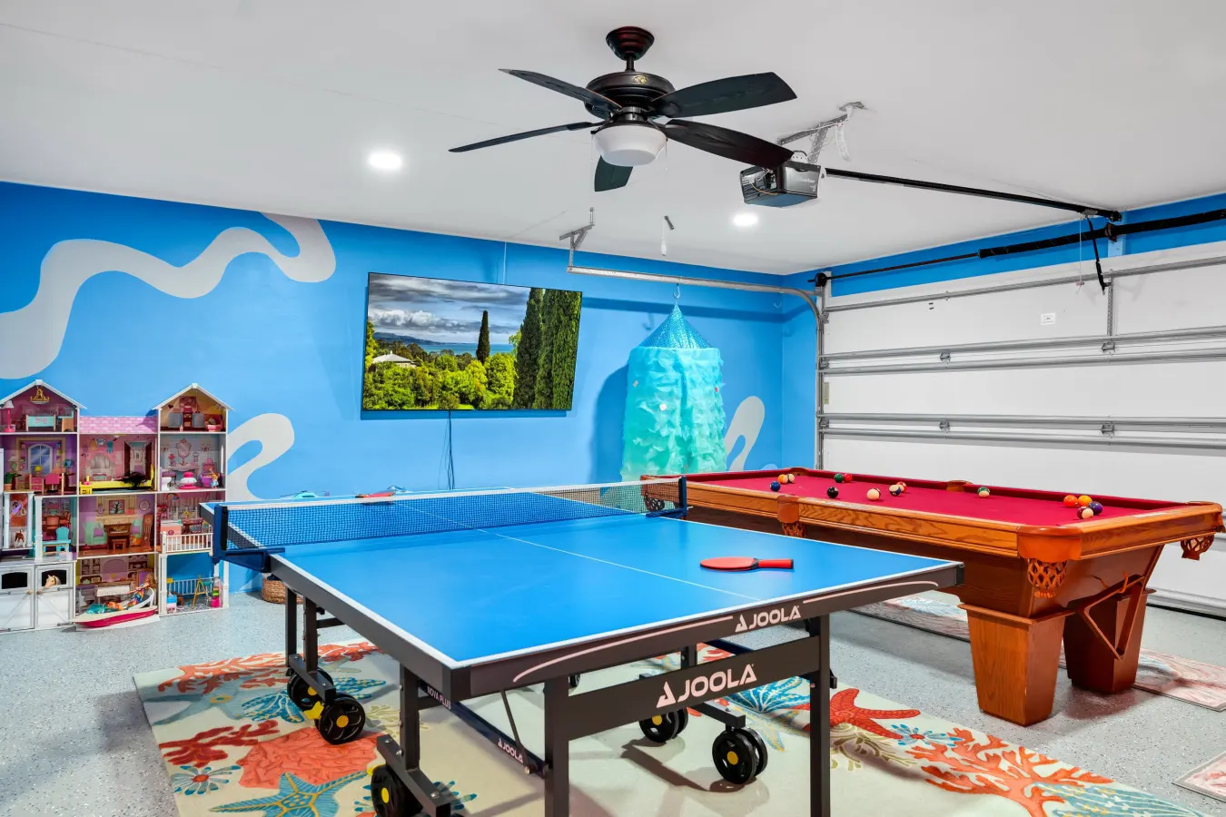 Beach Home: Hot Tub & Game Room 10
