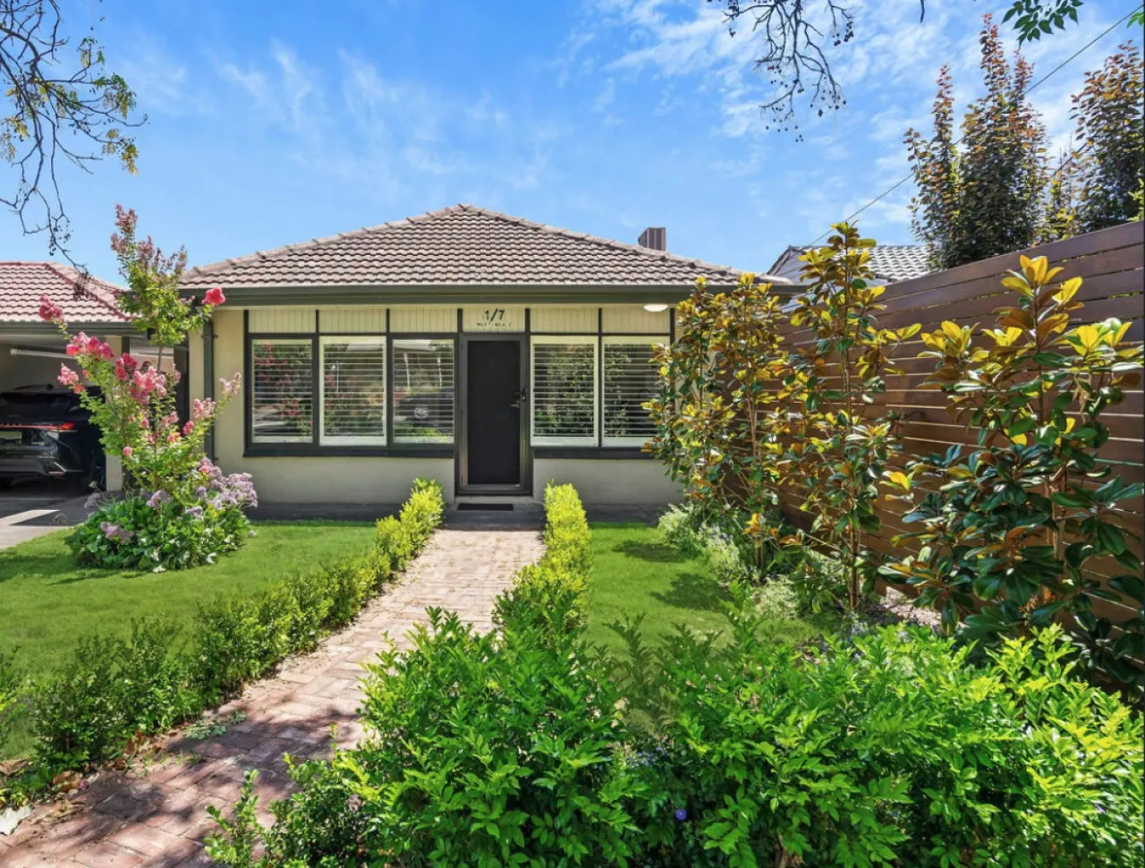 Toorak Gardens Studio 9