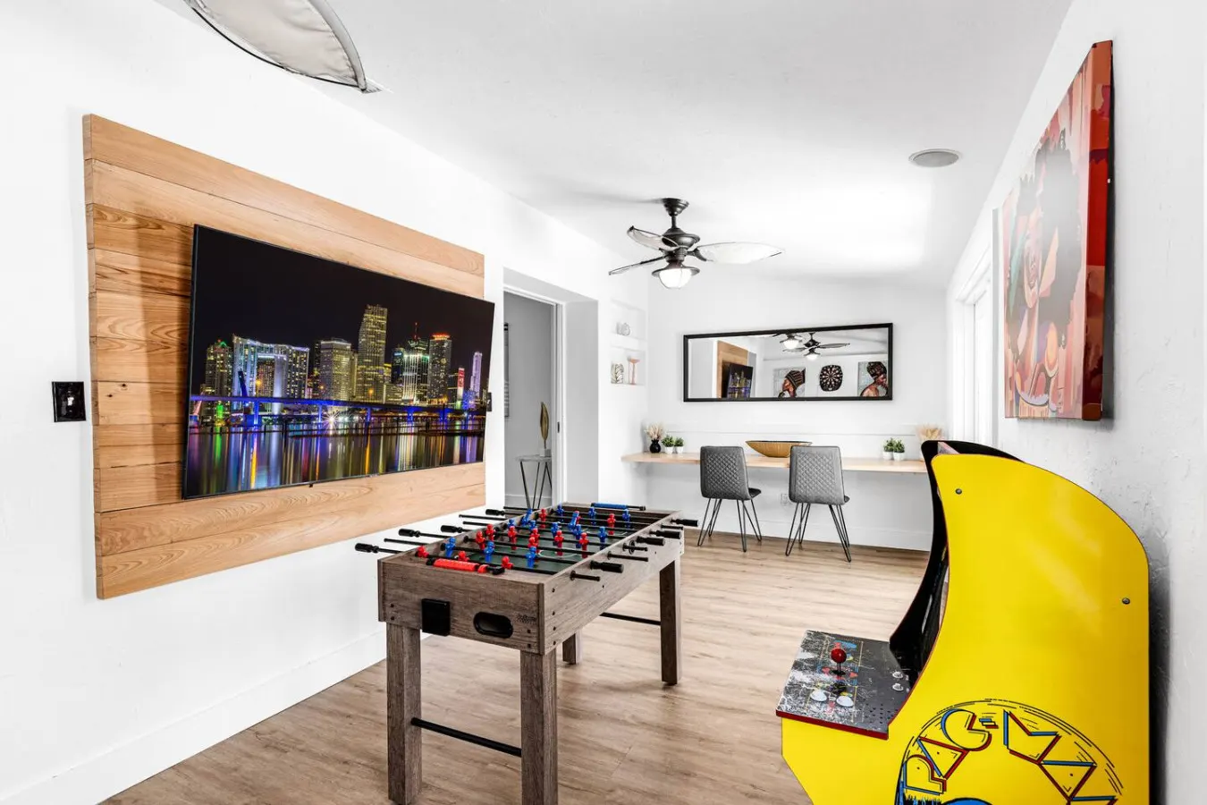 Stunning Tropical Pool House Miami Coconut Grove 8