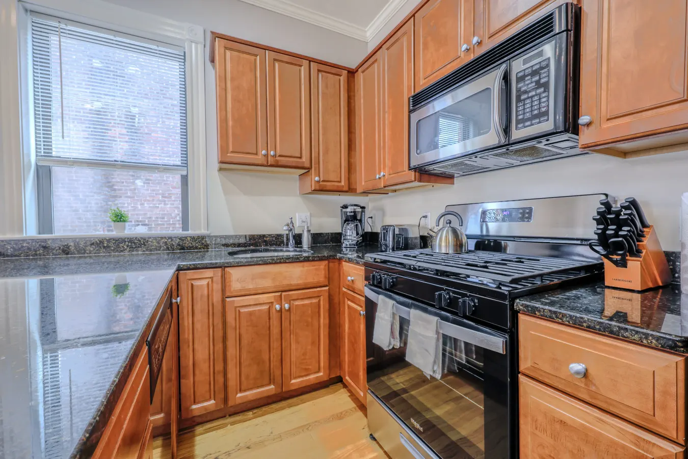 Cozy Fenway 1Br/1Ba Close to Fenway Park! 6