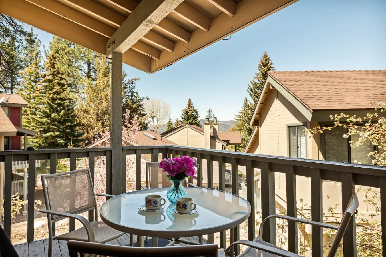 Nest At Moonridge, w/ Hot tub & Golf Course Views 8