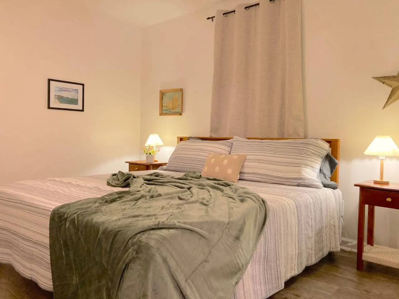 3 Bed 2 Bath Renovated Cozy Rustic Home 18