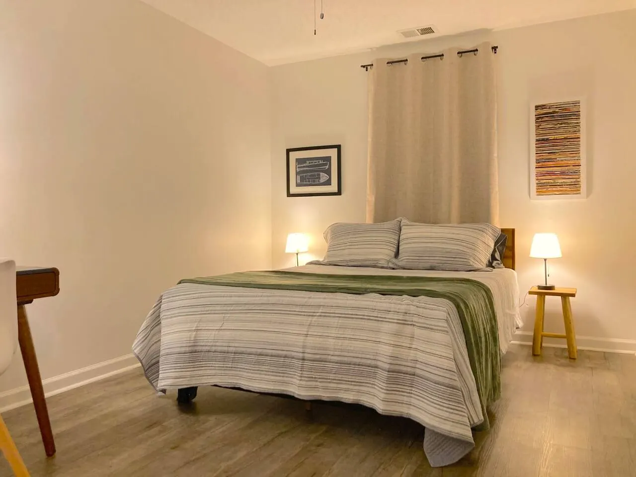 3 Bed 2 Bath Renovated Cozy Rustic Home 20