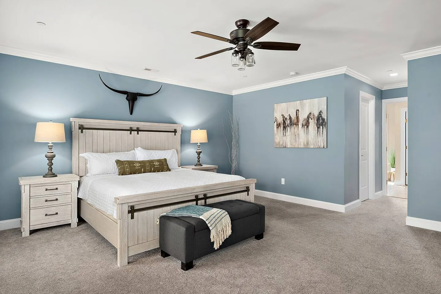 Lux Estate Mins to OCMD! Gym-GameRoom-FirePit-BBQ 11