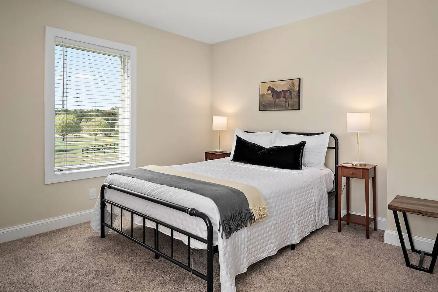Lux Estate Mins to OCMD! Gym-GameRoom-FirePit-BBQ 14