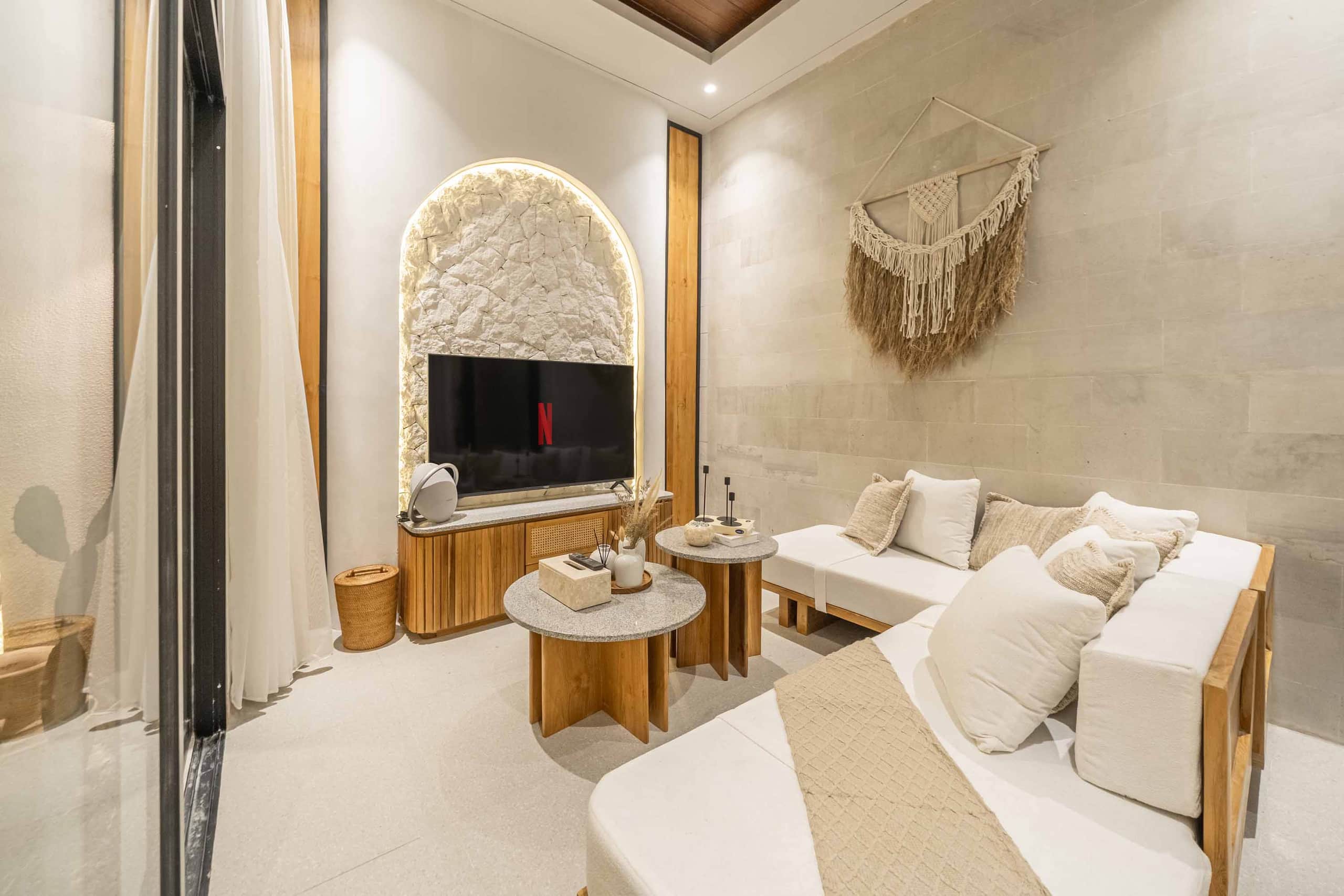 D’Amelia Jimbaran – Mediterranean Tropical Villa 13