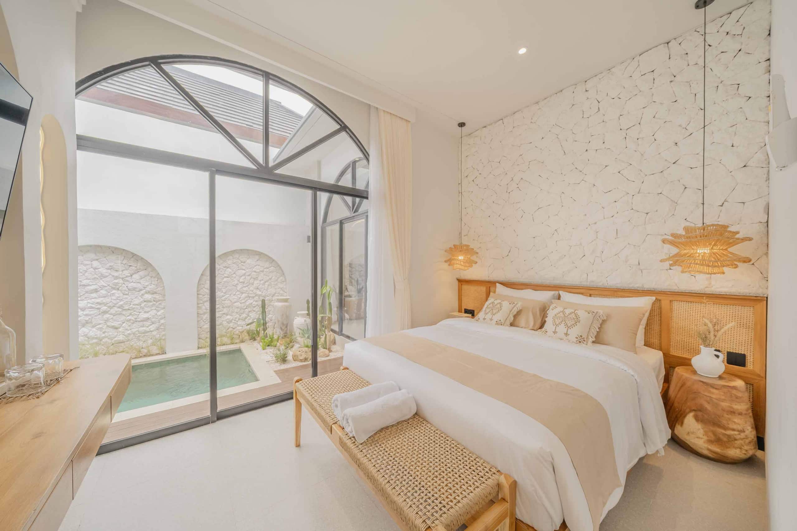 D’Amelia Jimbaran – Mediterranean Tropical Villa 8