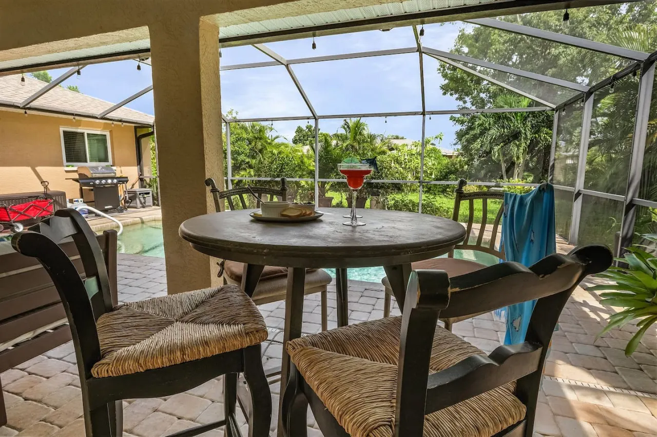 Heated Pool home with FREE Pay Per View Sports 6