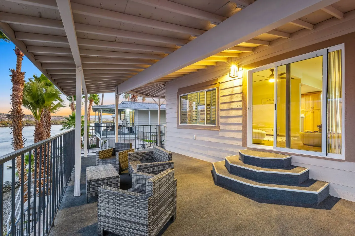 Horizon Villa | 2bd 2ba | Riverfront | Game Room — photo 3