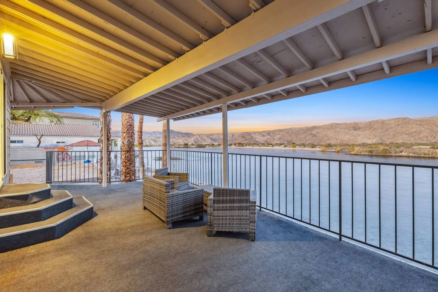 Horizon Villa | 2bd 2ba | Riverfront | Game Room — photo 4