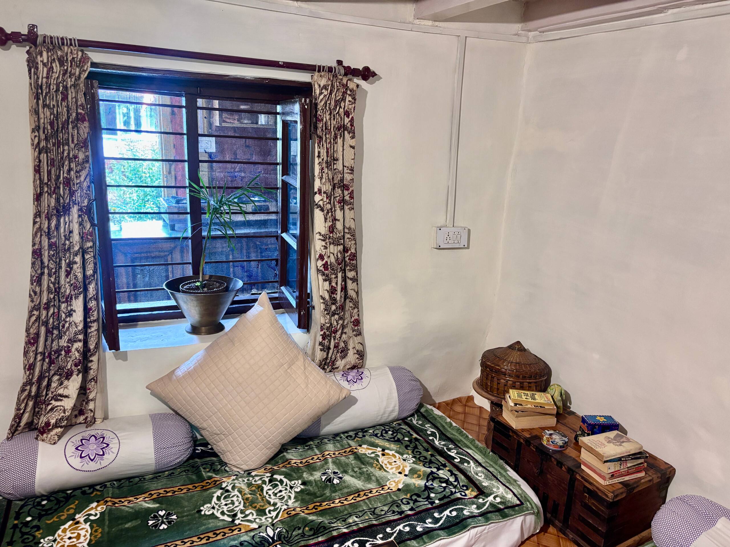 100 year old heritage house 37