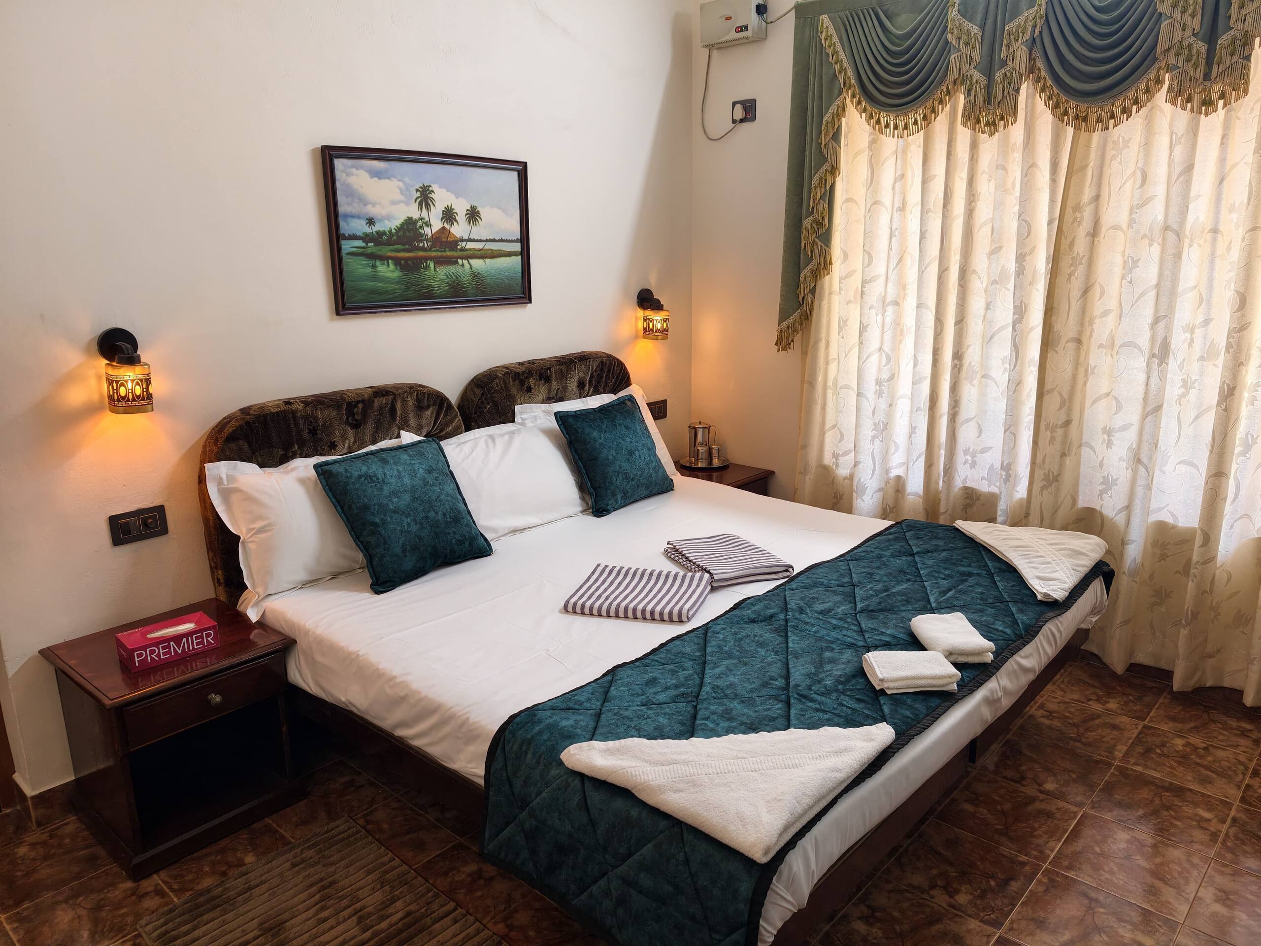 Gokulam Home {Full Property} Beach 2
