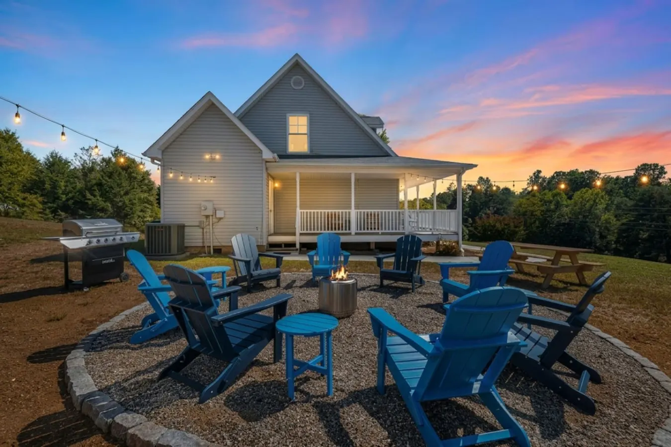 Peaceful Escape Mins to AVL, Firepit & Grill 7