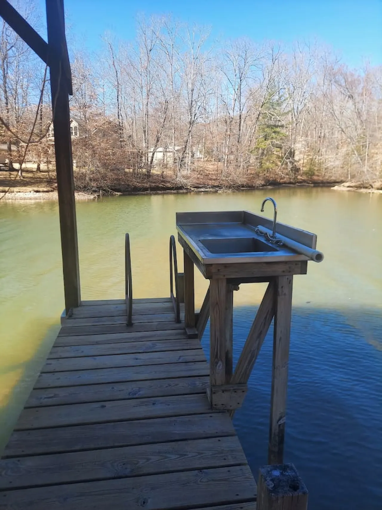 Catfish Cove at Watts bar Lake — photo 3