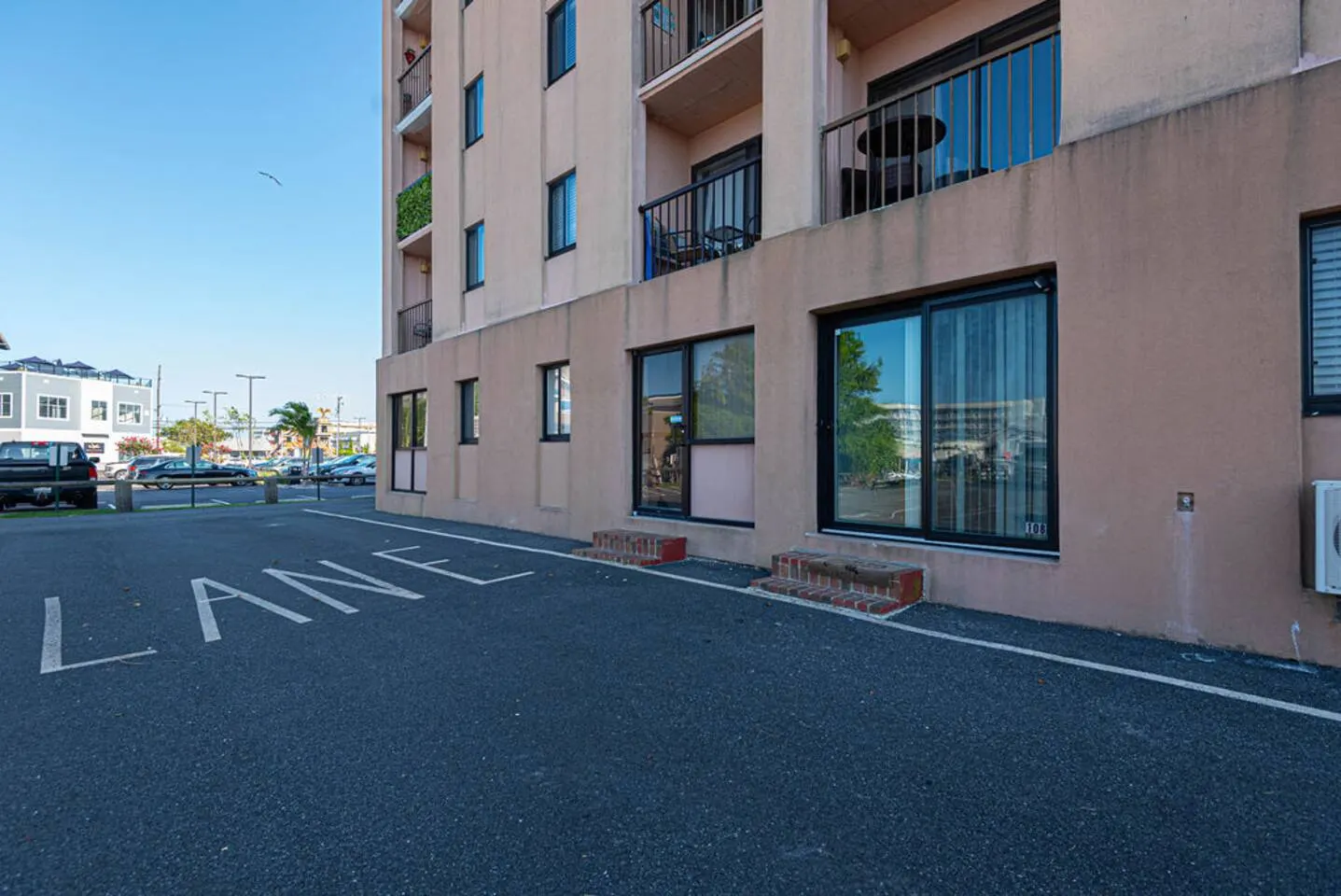 Walk to the Beach & Boardwalk! 2 BDR Family Condo! - Apartment 9