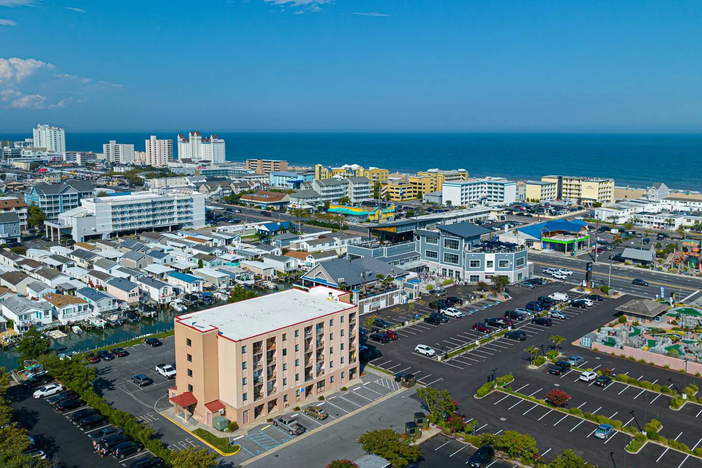 Walk to the Beach & Boardwalk! 2 BDR Family Condo! - Apartment 15
