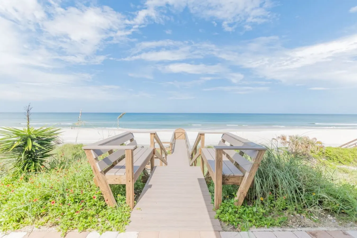 Island Time Stunning Oceanfront Home + Heated Pool & Spa 3