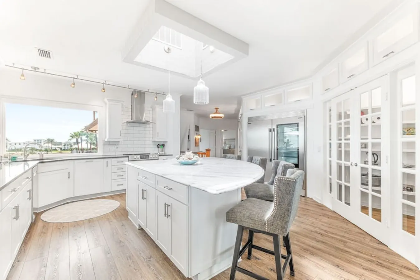 Island Time Stunning Oceanfront Home + Heated Pool & Spa 6