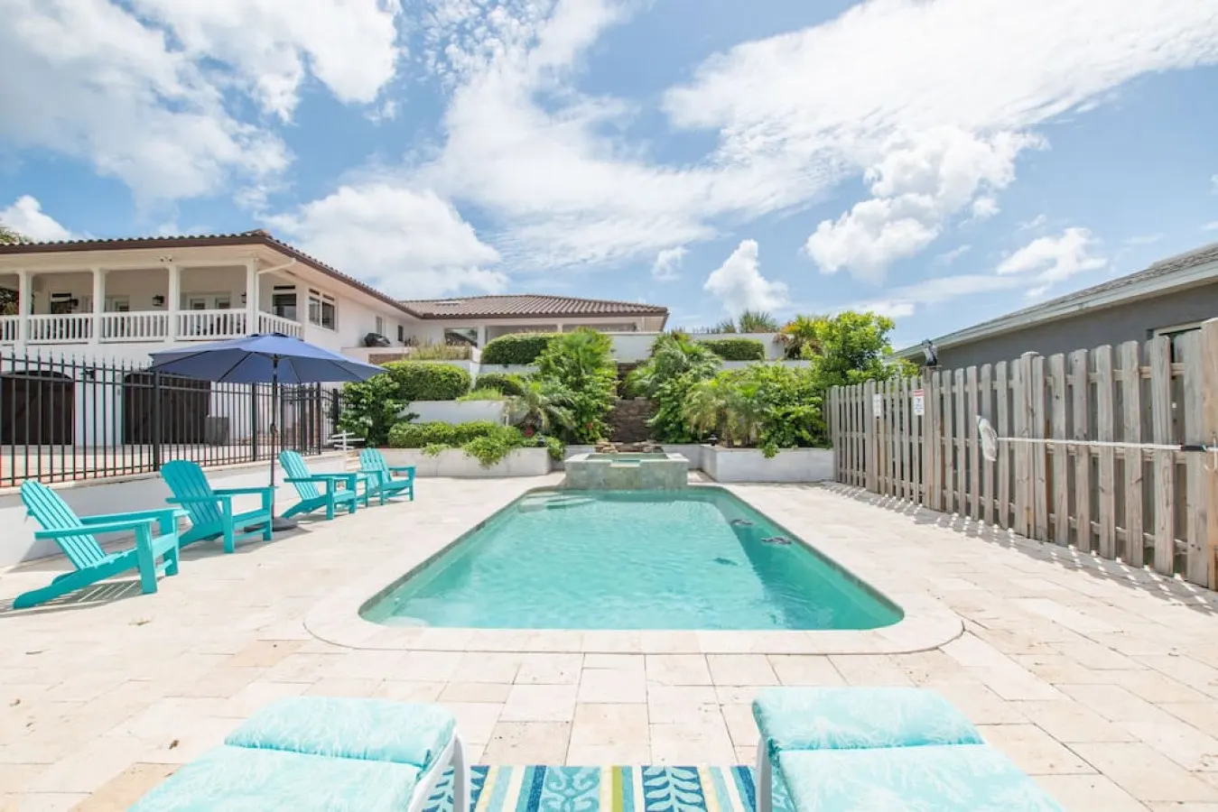 Island Time Stunning Oceanfront Home + Heated Pool & Spa 8