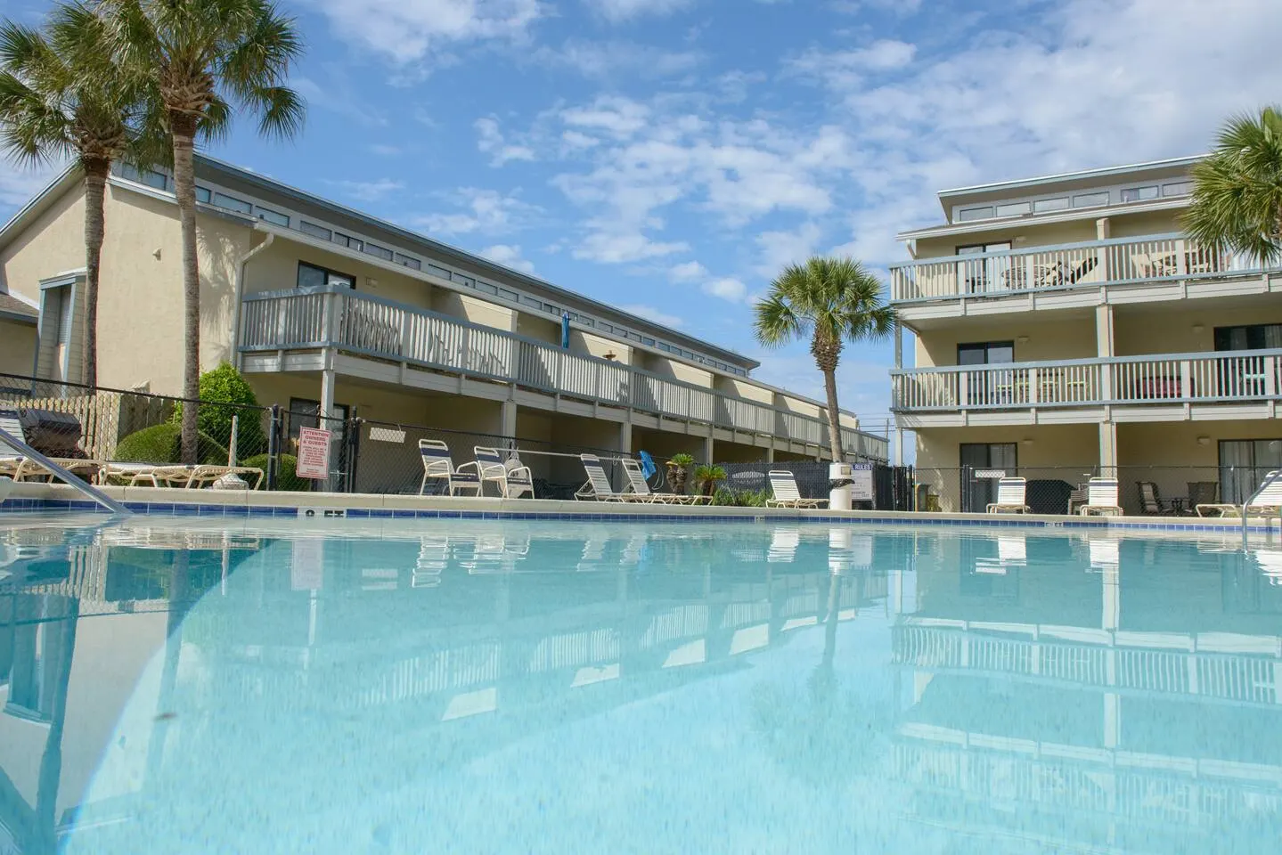 Sunswept 303-Comfy 1Br w/ Beach & Pool access 20