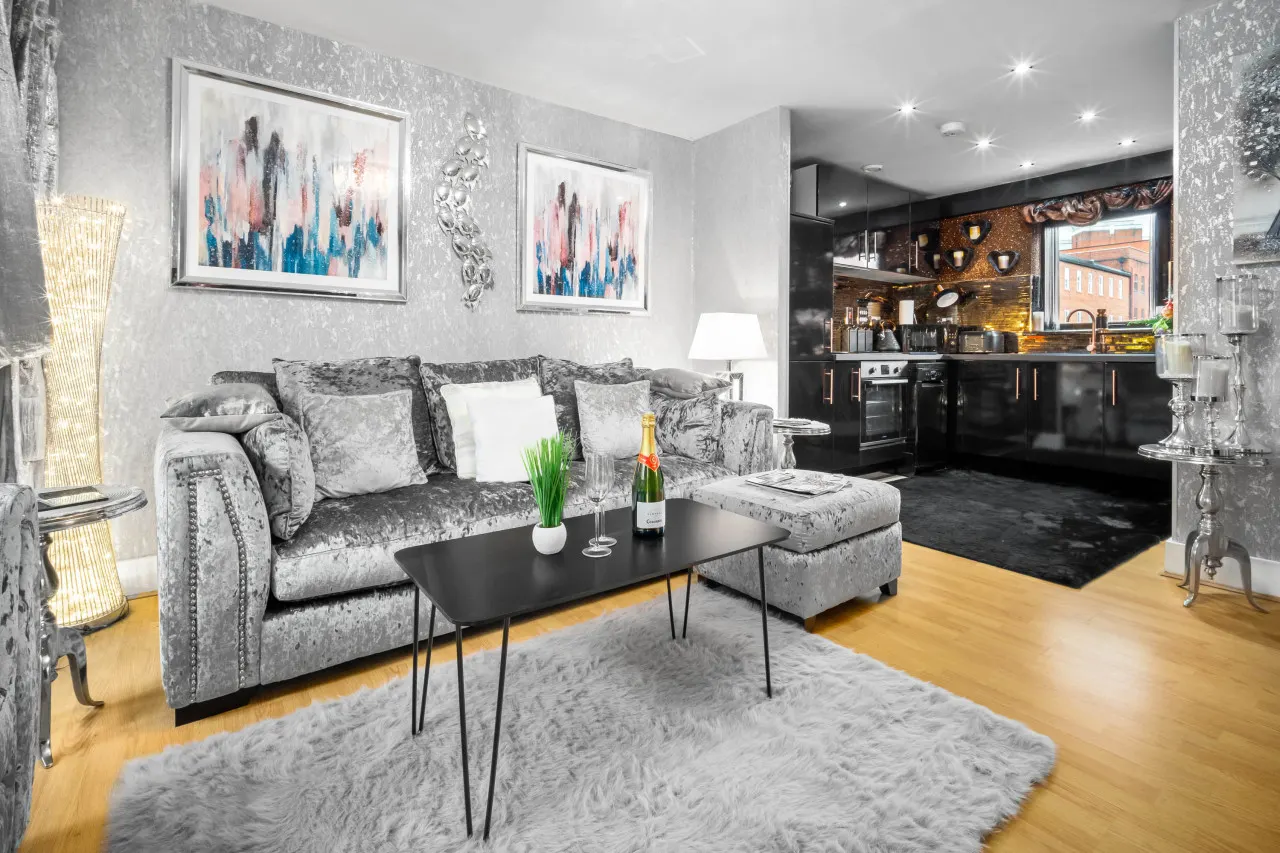 Stylish B1 Apartment - Netflix - Fast WiFi 12