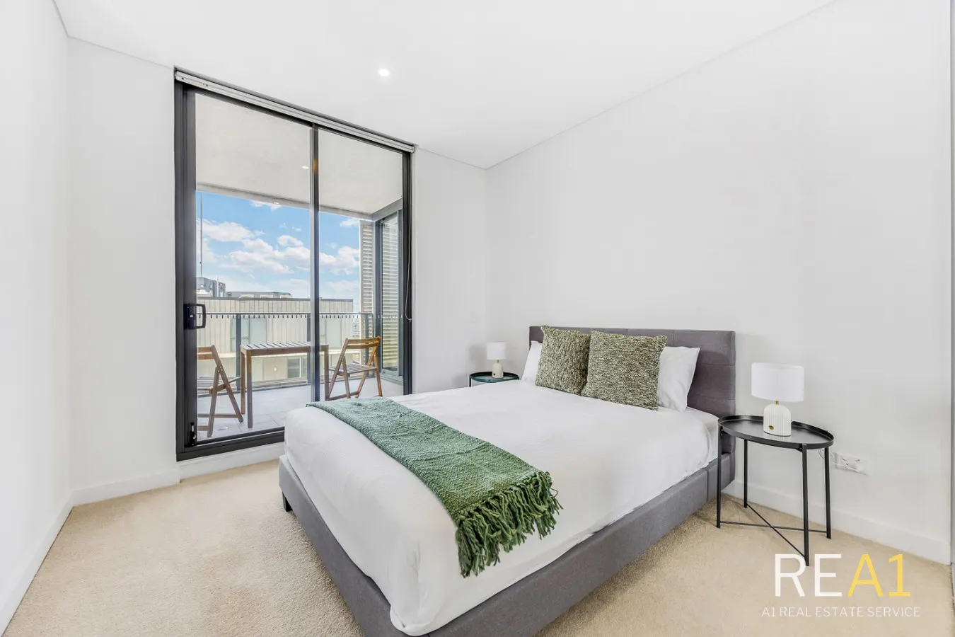 Wolli Creek 2BR Station, Airport, Pool + Parking 10